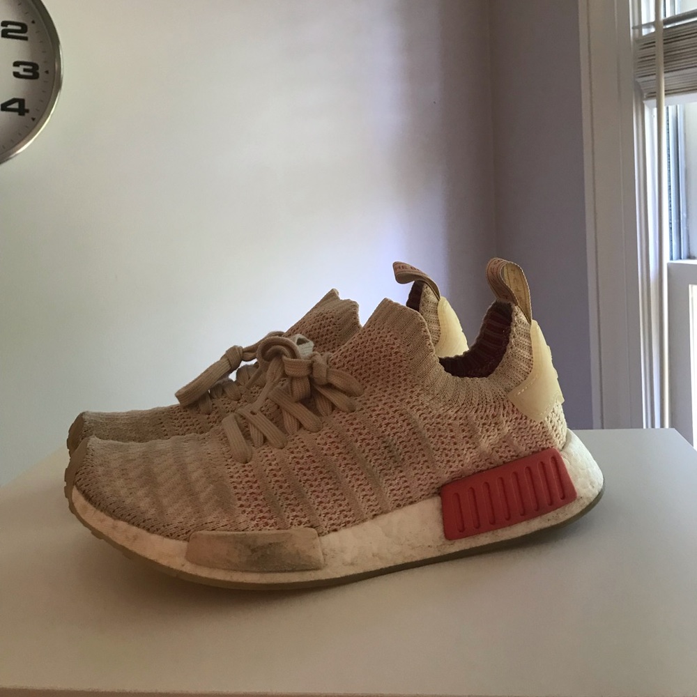 Addias Sneakers